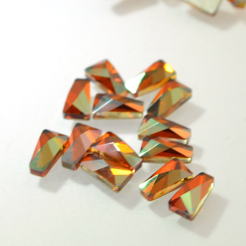 Swarovski HotFix Rhinestone - 3.5x6mm Wing Flat Back (2770) - Crystal Copper (12