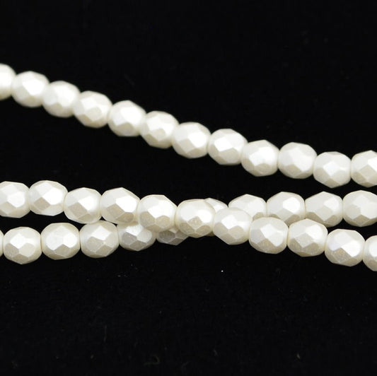 Fire Polish Faceted Round - 4mm - Pearl Pastel Pearl White (strand 45)