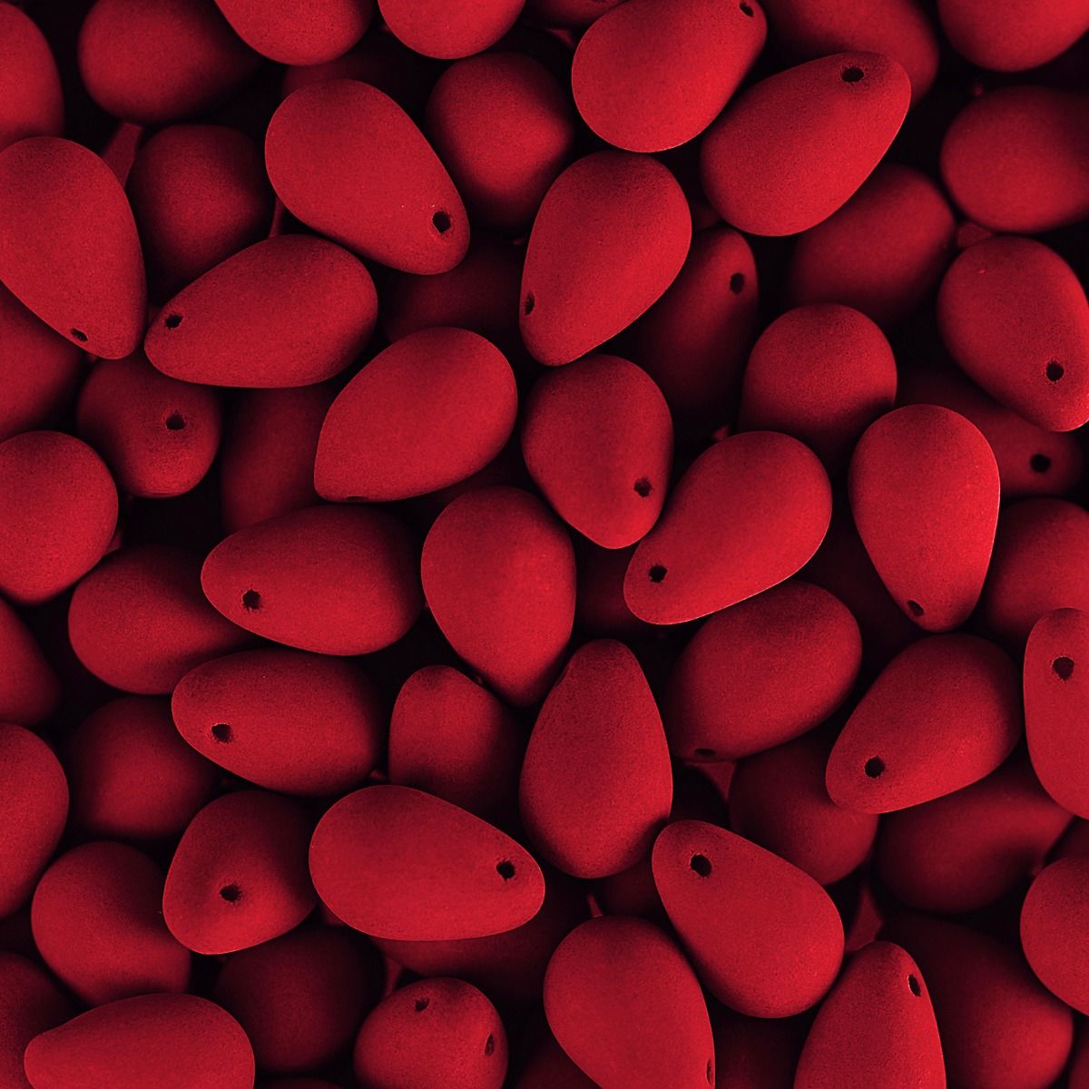Velvet Beads Drop - 6x9mm - Velvet Cherry (38pcs)