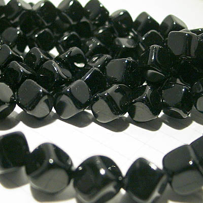 Glass - 8mm Dancing Cube - Gloss Black (strand)