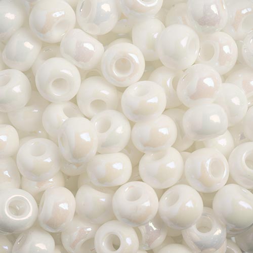 Czech - 32/0 Seed bead - Opaque Chalk White sfinx (250g)