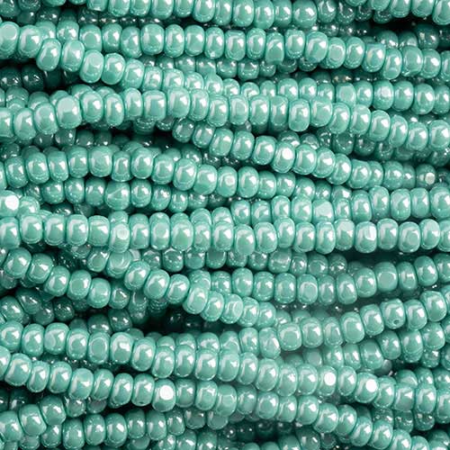 Czech Seed Beads Cut - 8/0 - Opaque Turquoise Luster (500g Strung)