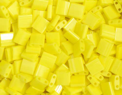 Miyuki - Tila - Lemon Yellow Opaque (50g)