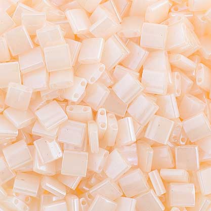 Miyuki - Tila - Ivory Opaque Luster (50g)