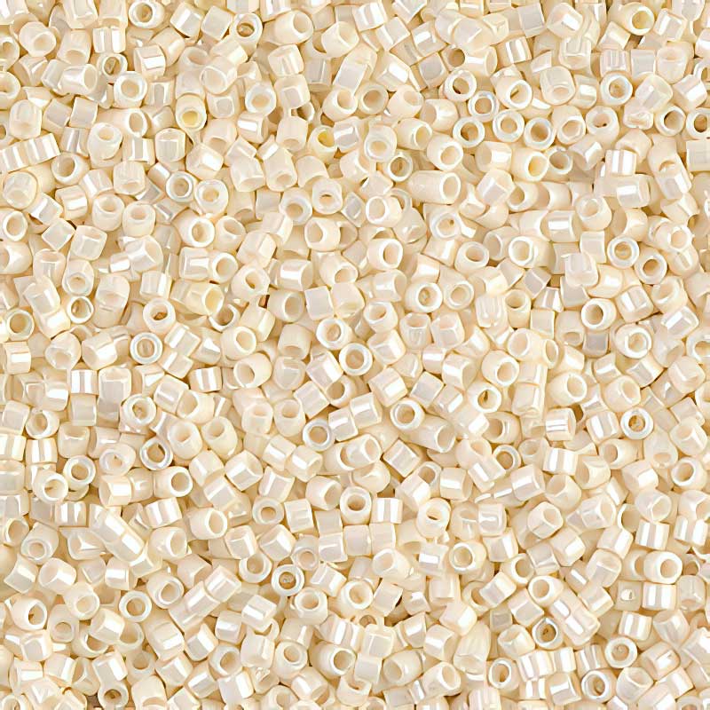 Delica Beads 11/0 - db0203b - Ceylon Light Yellow 50g