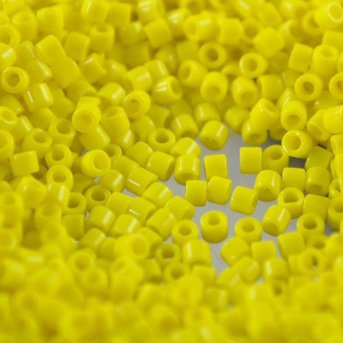 Delica 10/0 Beads - dbm0721 - Opaque Yellow 7.1g