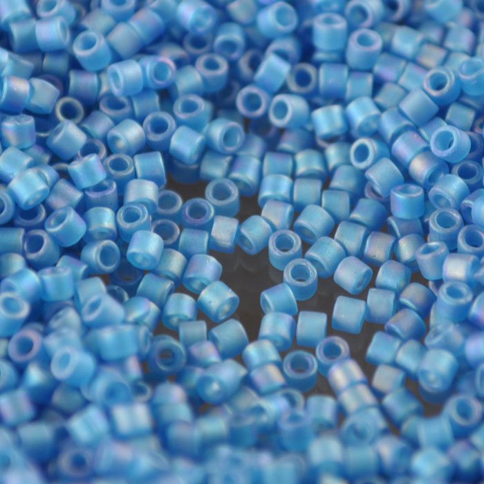 Delica 10/0 Beads - dbm0862 - Matte Transparent Capri Blue AB 7.1g