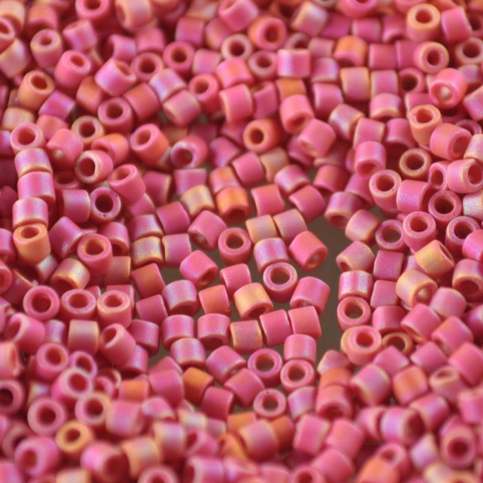 Delica 10/0 Beads - dbm0874 - Matte Opaque Red AB 7.2g