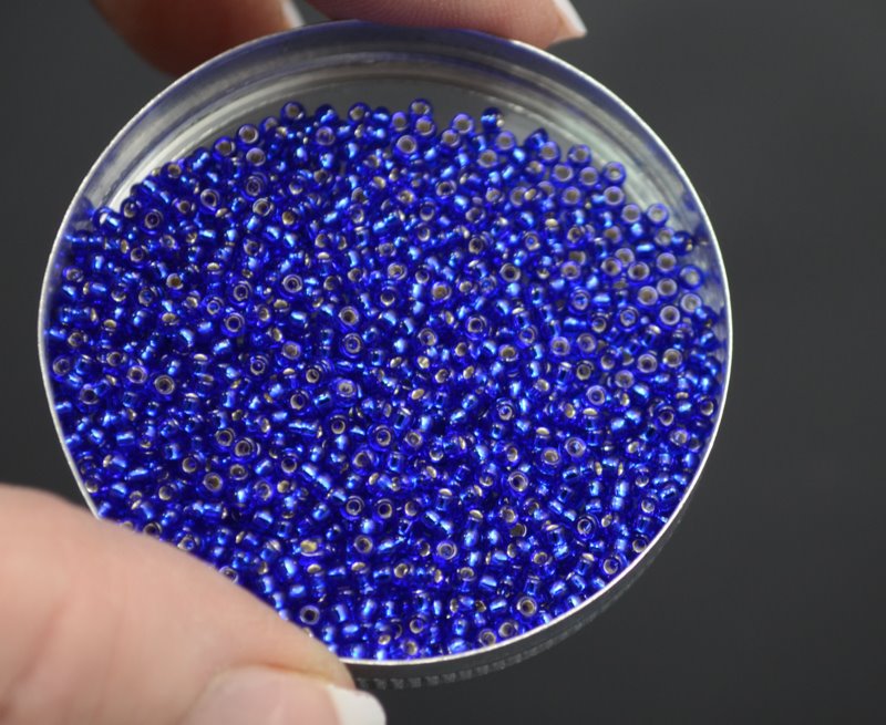 Miyuki Seed Beads 11/0 - mb11-0020 - Silver Lined Cobalt 10g