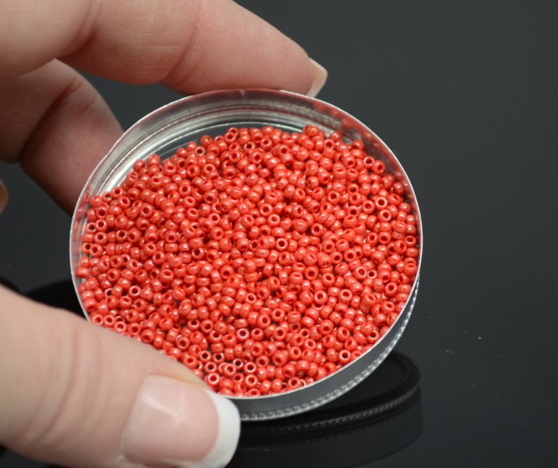 Miyuki Seed Beads 11/0 - mb11-0426 - Opaque Red Lustre 22g