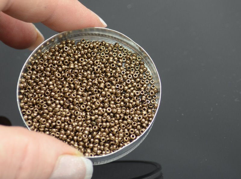 Miyuki Seed Beads 11/0 - mb11-0461 - Metallic Chocolate 22g