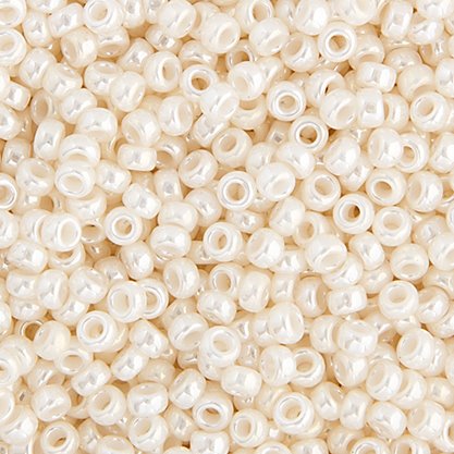 Miyuki Seed Beads 6/0 mb6-0592 - Antique Ivory Pearl Ceylon