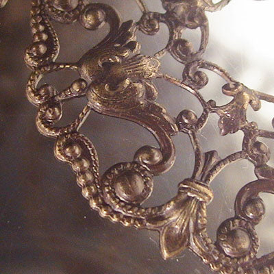 Vintaj - Ornate Wreath Filigree/Wrap - Natural Brass