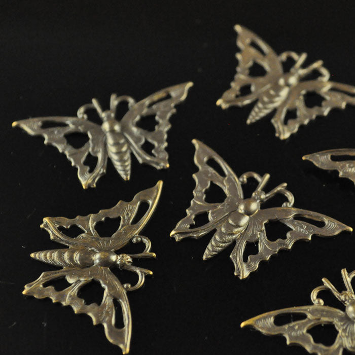 Vintaj - Fluttery Butterfly - Natural Brass