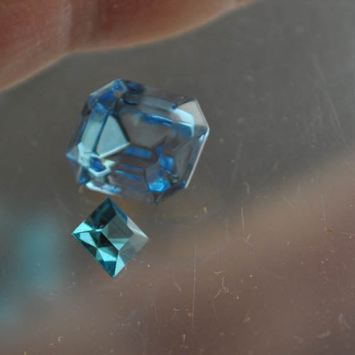 Swarovski Vintage Rhinestones - 5.2mm Faceted Square Pointed Back Foiled Rhinest