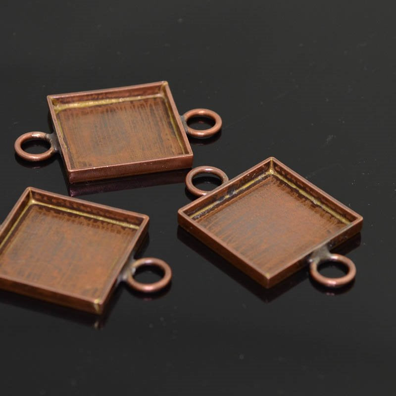 Resin Bezel Tray - ID 19mm Square Link - Antiqued Copper