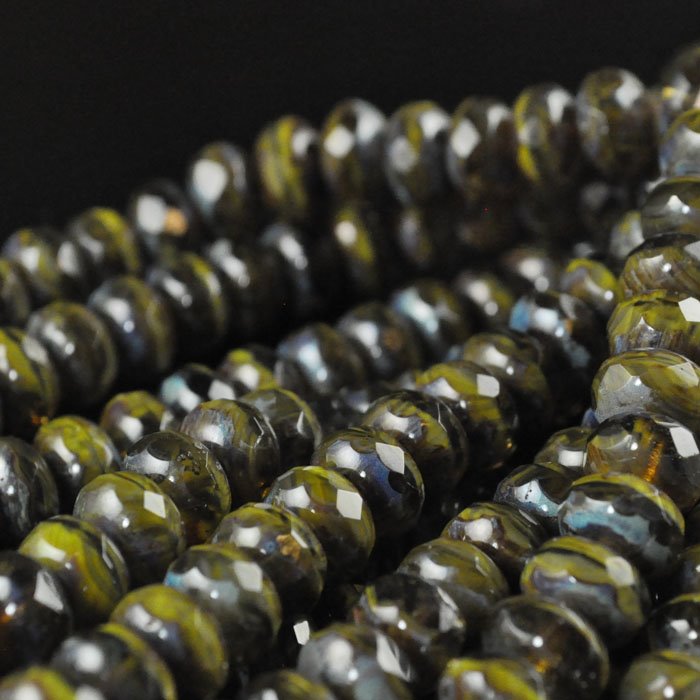 Fire Polish - 8x6mm - Faceted Donut - Olive Garden (strand 25)