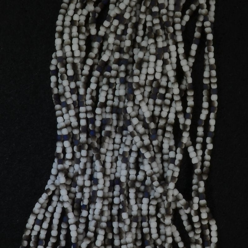 Fire Polish Faceted Round - True 2mm - Matte Chalk White Azuro (strand 150)
