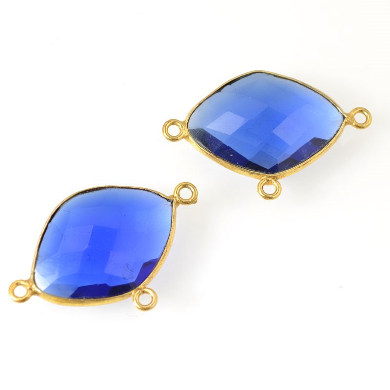 Stone Link -  Faceted Oval in Setting - 3-Loops - Deep Blue Hydro Quartz - Gold