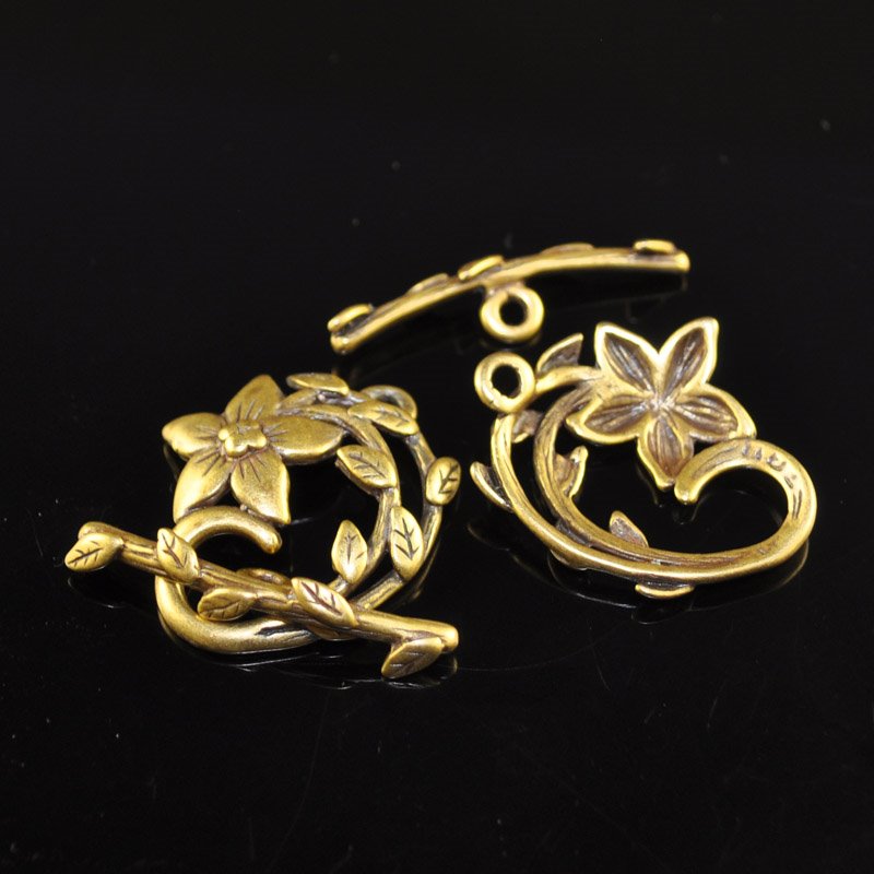 Toggle Clasp - Flower Vine - Antiqued Brass
