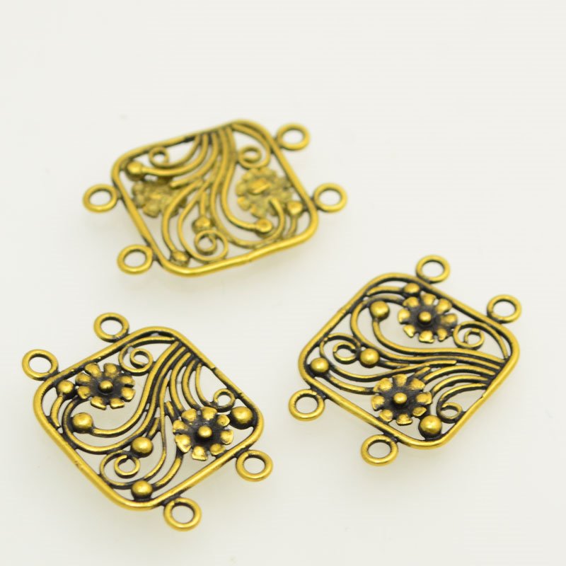 Link - Nosy Posy Square 2 Loop - Antiqued Brass