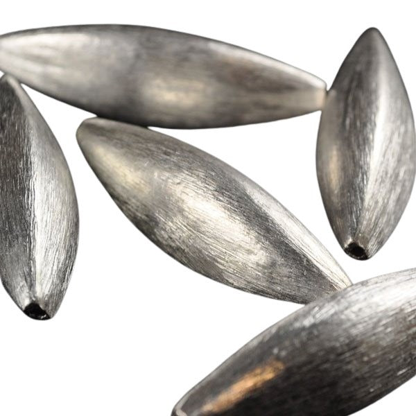 Metal Bead - 3 Side Rice - Brushed Silver (2)