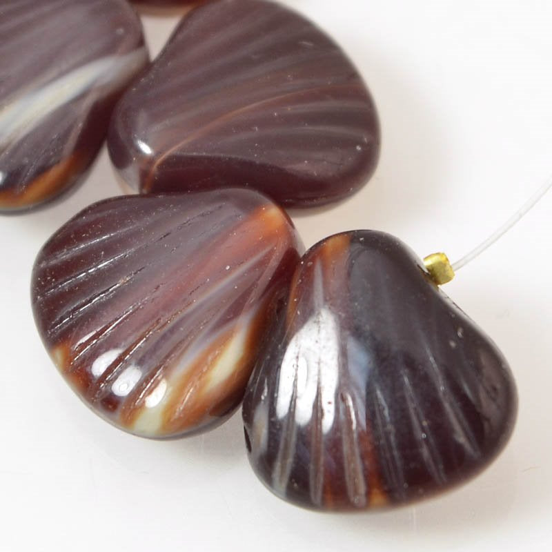 Glass Bead Sea Shell - Belgian Chocolate and Vanilla (Strand 10)