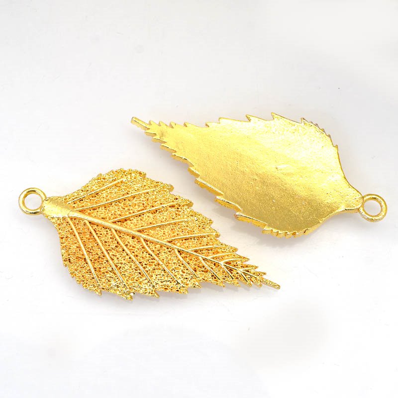 53mm Lacey Leaf Pend Bright GoldPl Each
