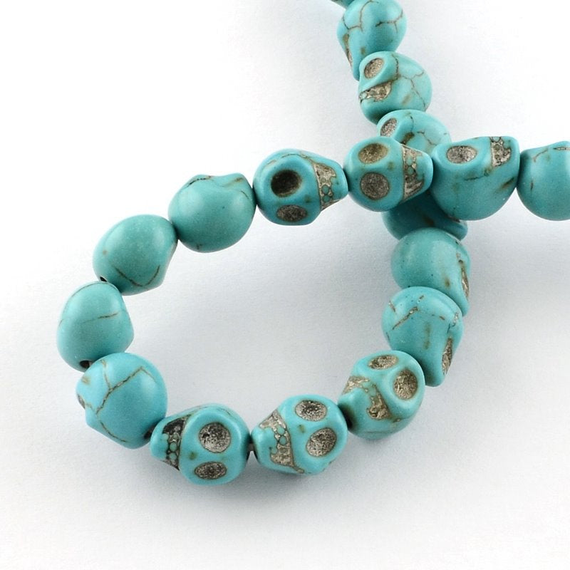 Stone 10mm Skull Turquoise 14in