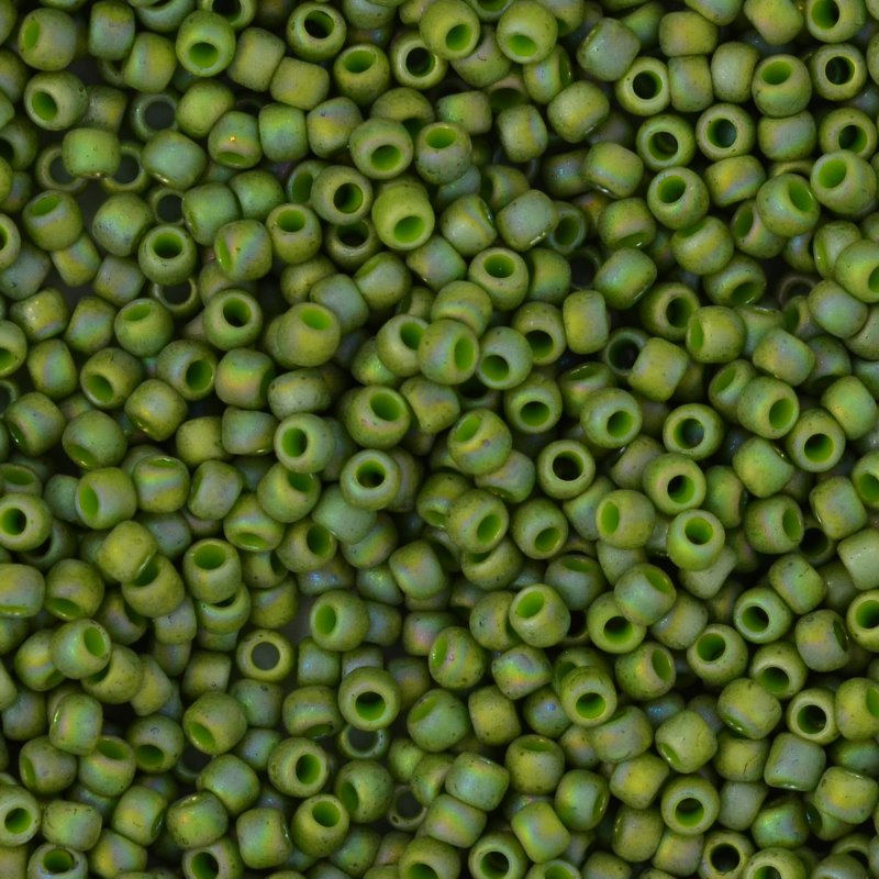 Toho Seed Beads - 8/0 - Semi Glazed Rainbow Honeydew