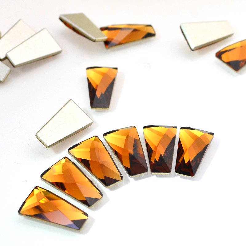 Swarovski HotFix Rhinestone - 9.5x16mm Wing Flat Back (2770) - Smoked Topaz