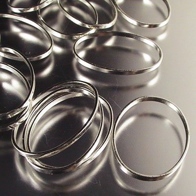 Link - 13x20mm Closed Oval - Silvertone