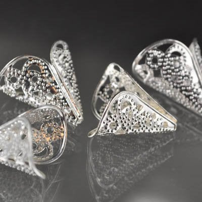 Cone Thin Filigree - 15mm - Bright Silvertone