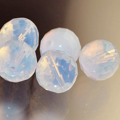 Fire Polish Faceted Round - 18mm - White Opal