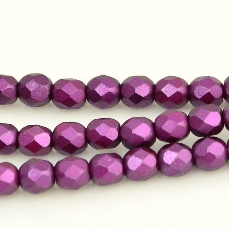 Fire Polish Faceted Round - 4mm - Pearl Pastel Purple (strand 45)