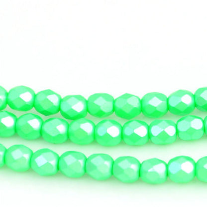 Fire Polish Faceted Round - 4mm - Pearl Pastel Mint (strand 45)