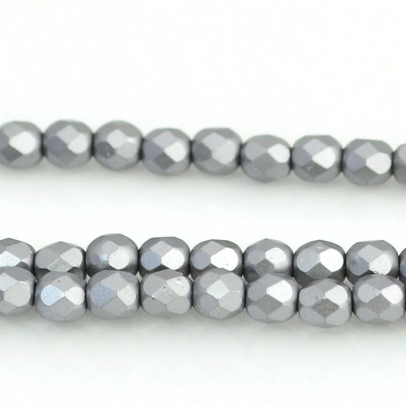 Fire Polish Faceted Round - 4mm - Pearl Pastel Cool Grey (strand 45)