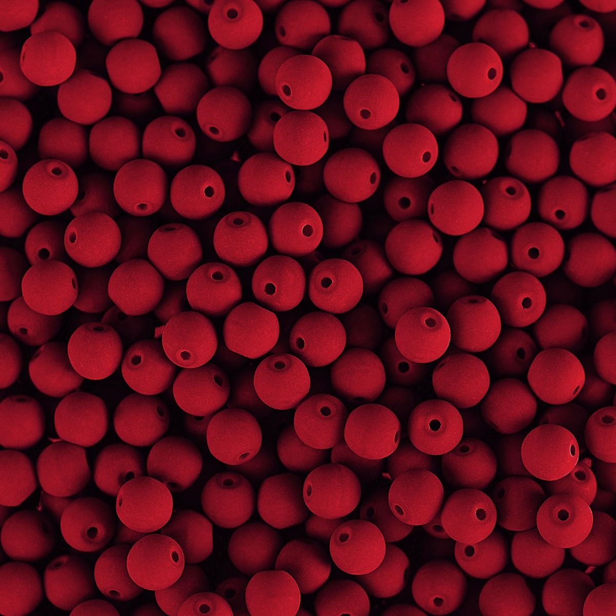 Velvet Beads Round - 4mm - Velvet Cherry (46pcs)