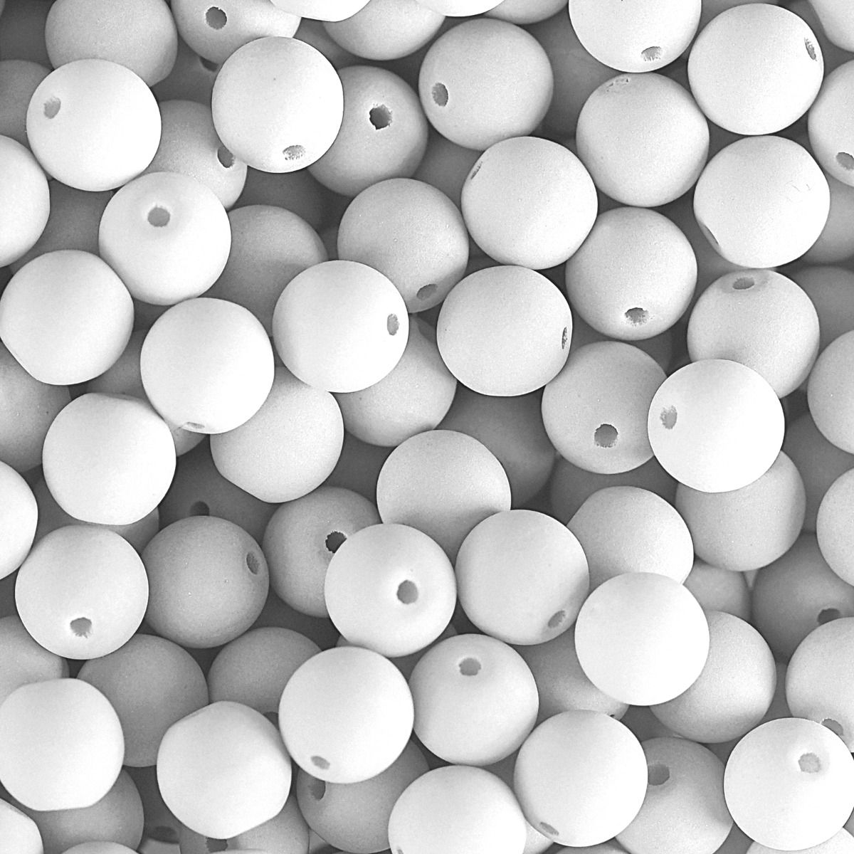 Velvet Beads Round - 8mm - Velvet White (23pcs)