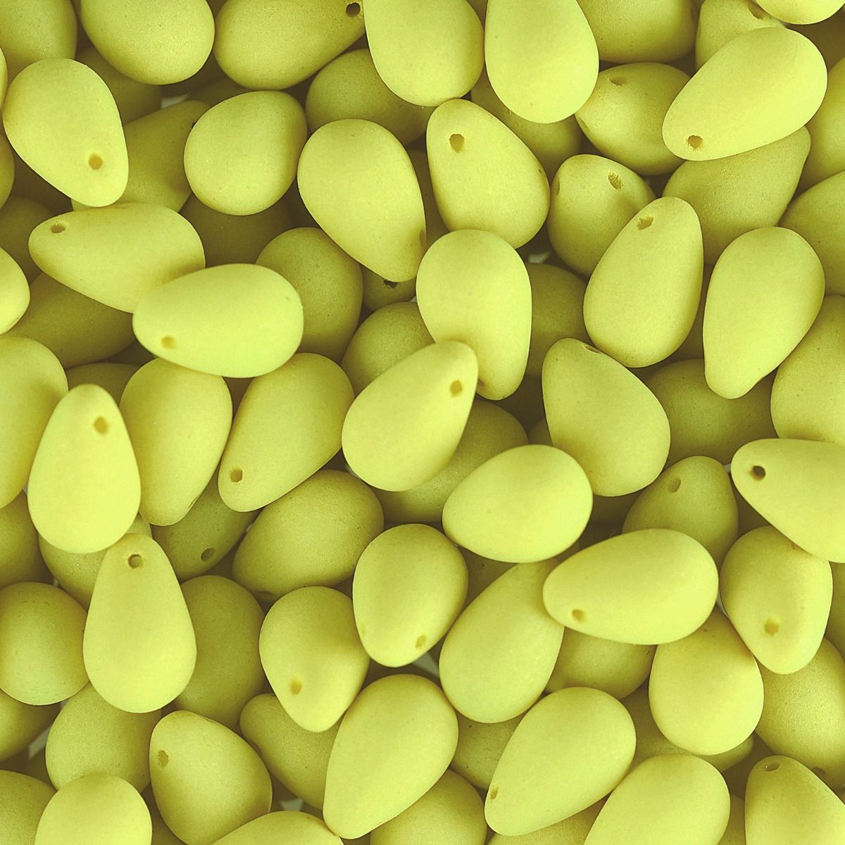 Velvet Beads Drop - 6x9mm - Velvet Soft Yellow (38pcs)