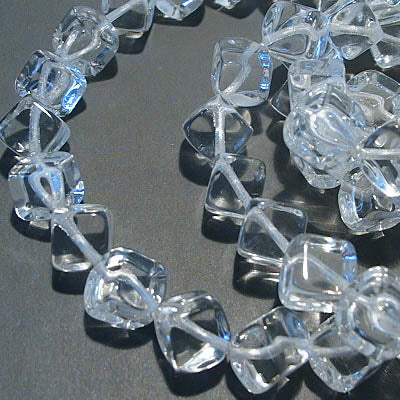 Glass - 8mm Dancing Cube - Crystal (strand)