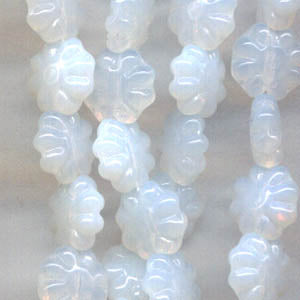 Glass Bead Glass Daisy - 9mm - White Opal (10)