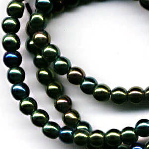 Glass Beads Round - 4mm - Opaque Green AB (strand)