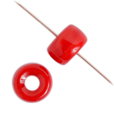 Crow Beads - 9mm - Opaque Red (100pcs)