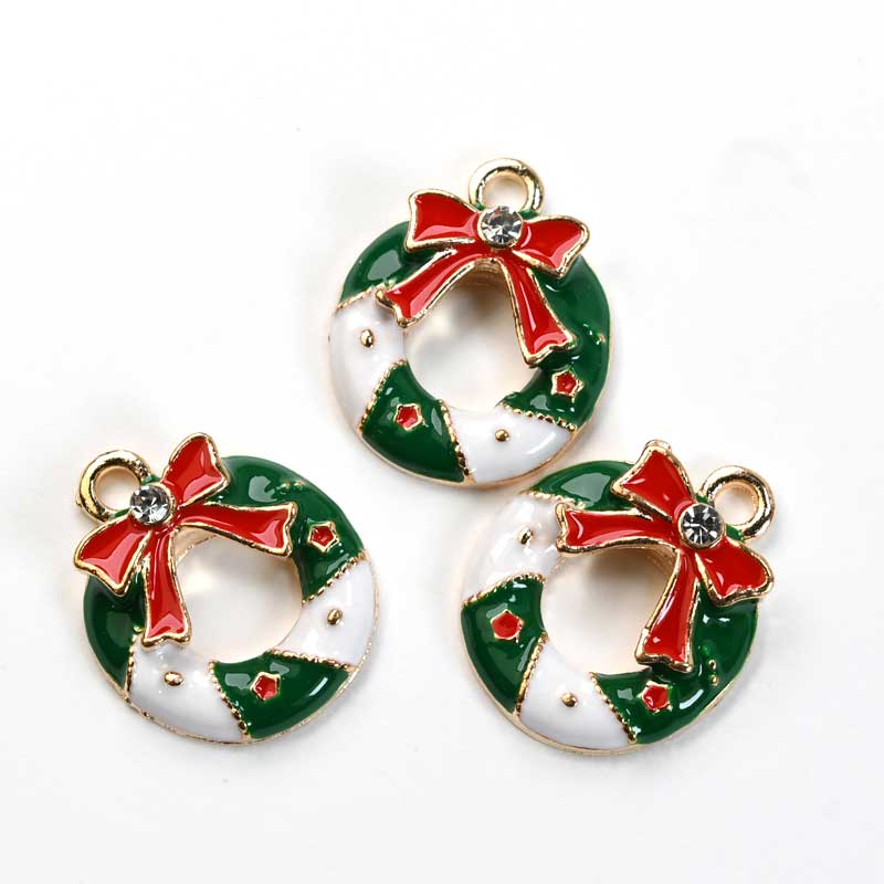 S&P Holiday  Charm Wreath 6pcs