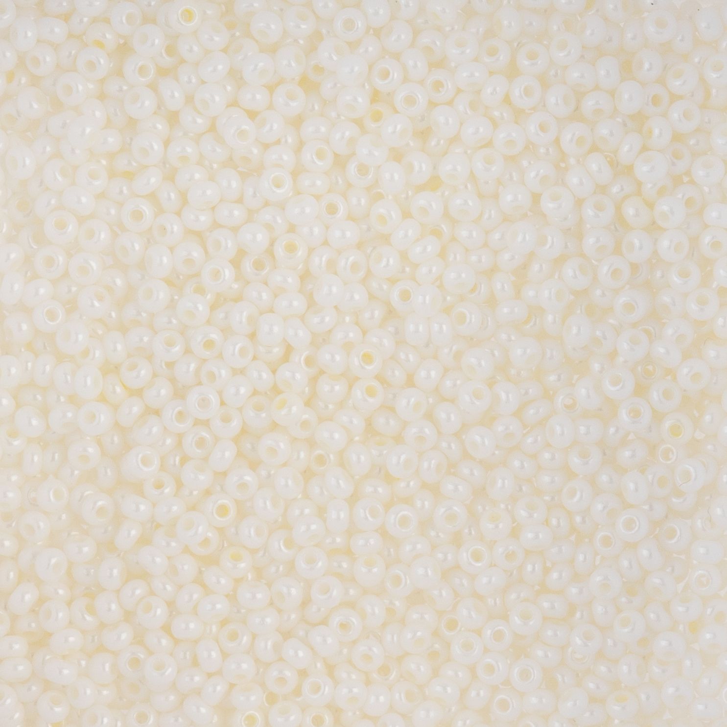Czech Seed Beads - 10/0 - Opaque Cream (22g)