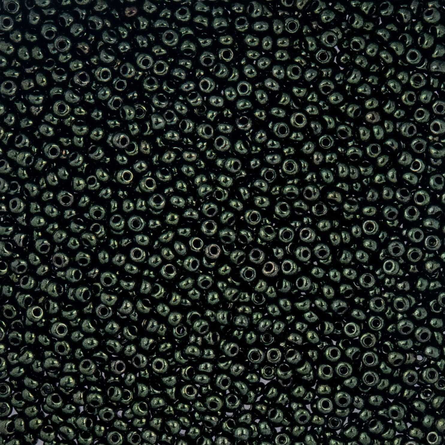 Czech Seed Beads - 10/0 - Green Luster (22g)