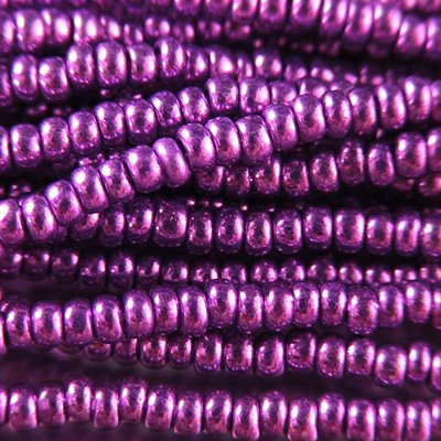 Czech - 10/0 Seed Beads - Metallic Purple (500g)