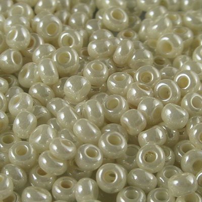 Czech Seed Beads - 8/0 - Eggshell (500g)
