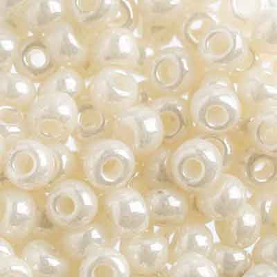 Czech - 32/0 Seed bead - Opaque Ceylon Pearl Dyed (250g)